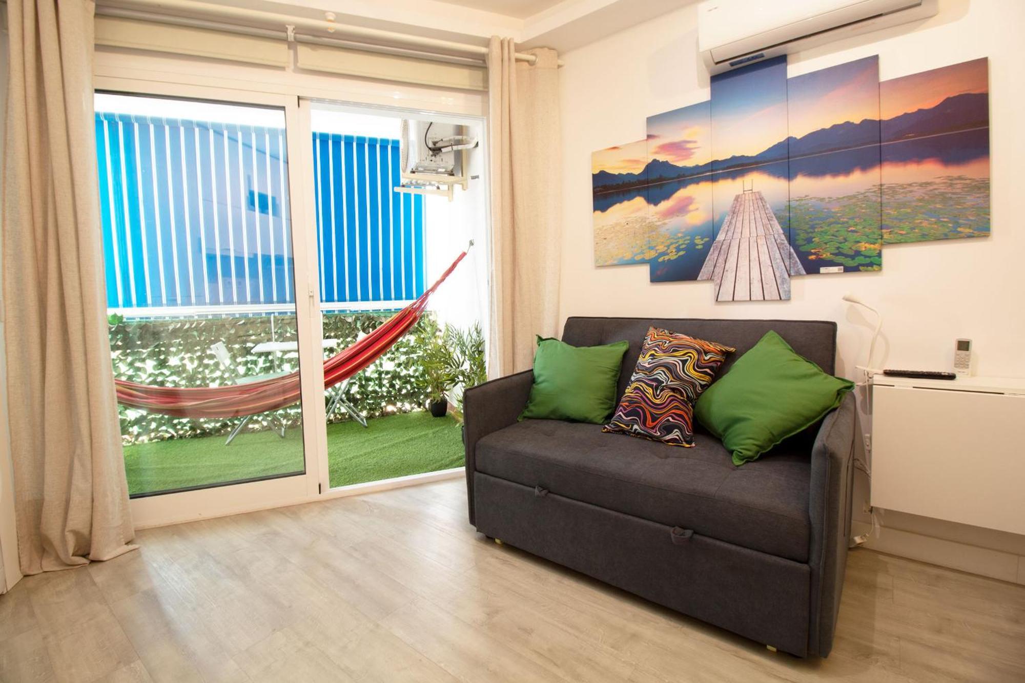 Elevana Apartment ฟูเอนฮิโรลา ภายนอก รูปภาพ