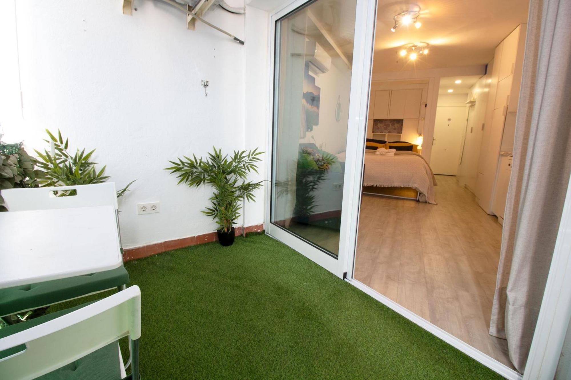 Elevana Apartment ฟูเอนฮิโรลา ภายนอก รูปภาพ